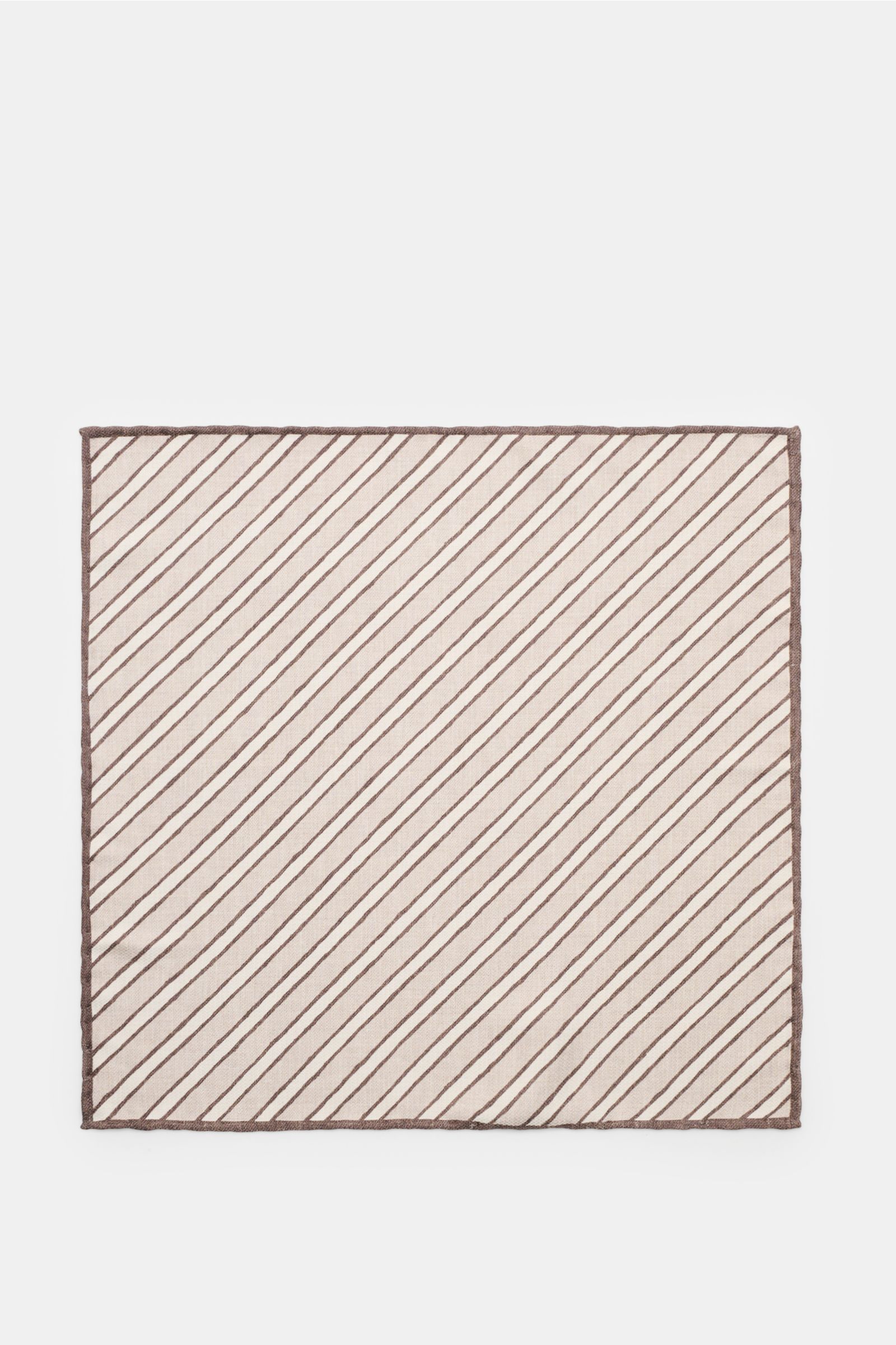 Brunello Cucinelli Seiden-Einstecktuch dunkelbraun/beige gestreift, reine Seide, handrollierte Kanten, Maße 35x35 cm, Frontansicht, Made in Italy.