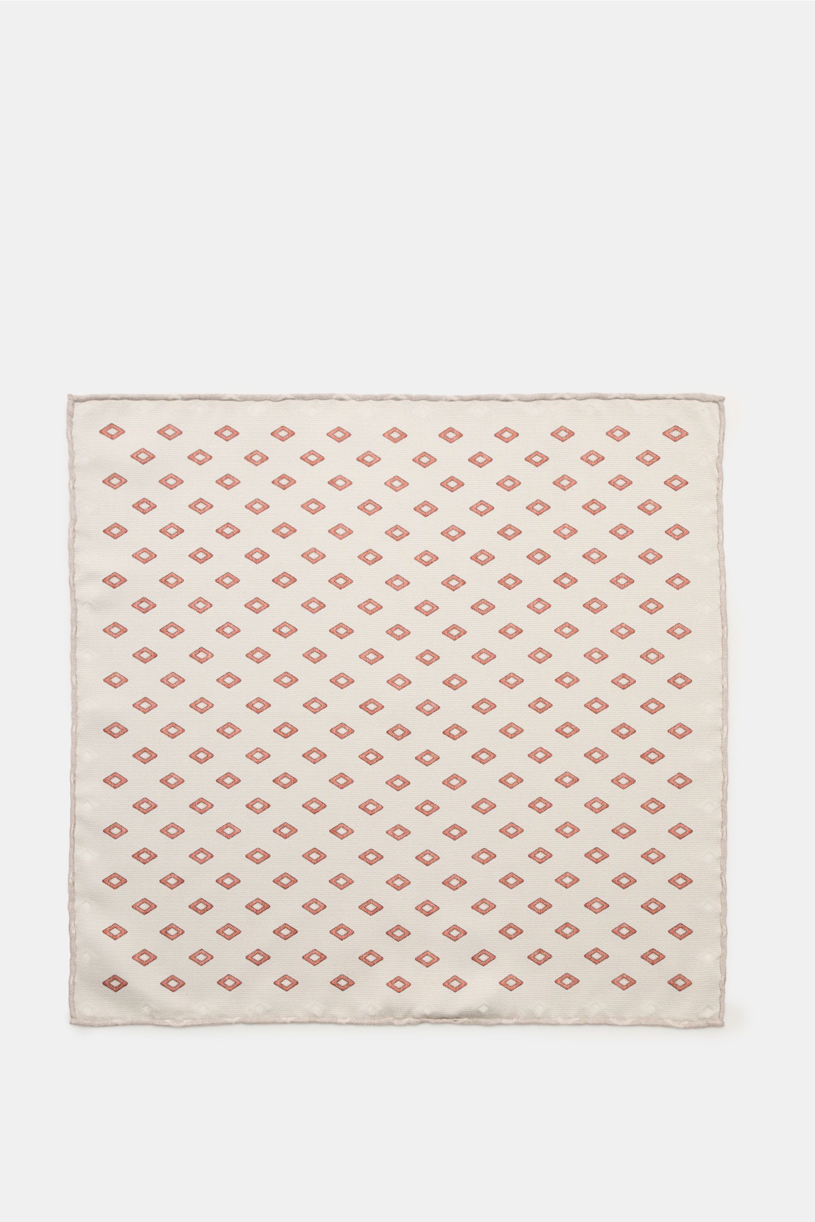 Top-down view of the Brunello Cucinelli Seiden-Einstecktuch sand/rostbraun/beige gemustert, a pure silk pocket square with an elegant diamond pattern, smooth texture, and rolled edges in contrast color, made in Italy, measuring approx. 35 cm x 35 cm. E