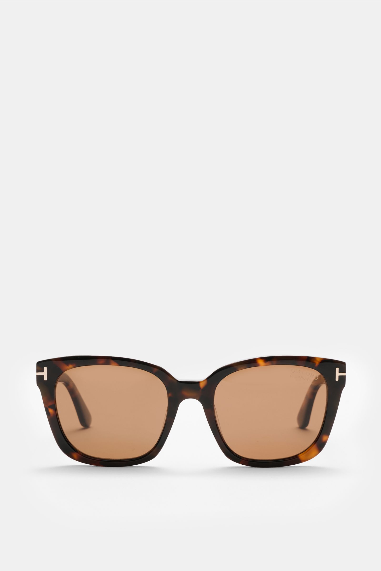Front view of Tom Ford Sunglasses 'Haylay' brown/dark brown patterned with wayfarer acetate frame and tinted plastic lenses.

Description: TOM FORD guarantees a smart look with the sunglasses 'Haylay' in a timeless tortoiseshell finish – the tinted, pl