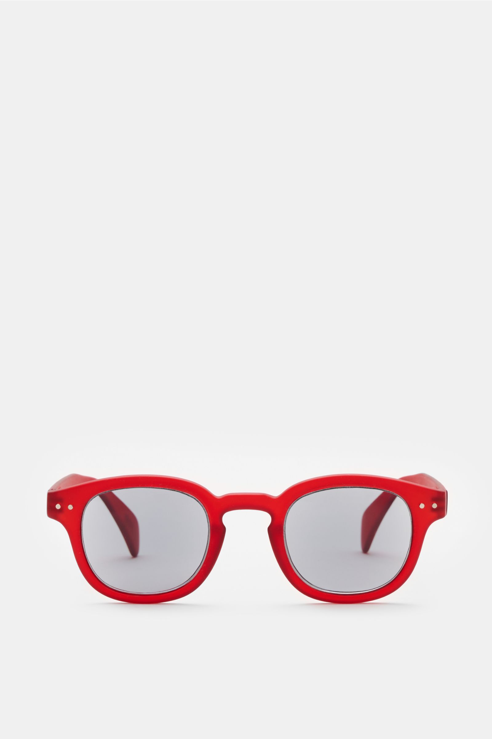 Izipizi Sonnen-Lesebrille '#C Red Crystal' rot, leicht eckige Form, Soft Touch-Rahmen, Kunststoffgläser +1,5, 100% UV-Schutz, verdunkelt, frontal fotografiert, inkl. Filzetui.
