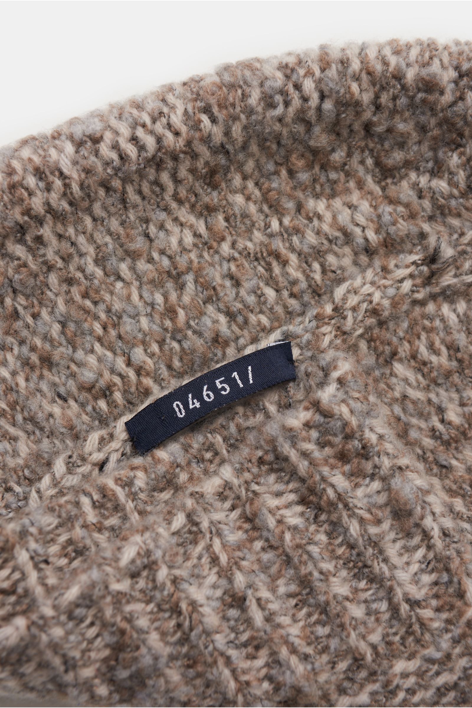 04651/ A trip in a bag Wollmütze 'Handknit Hat' graubraun/beige