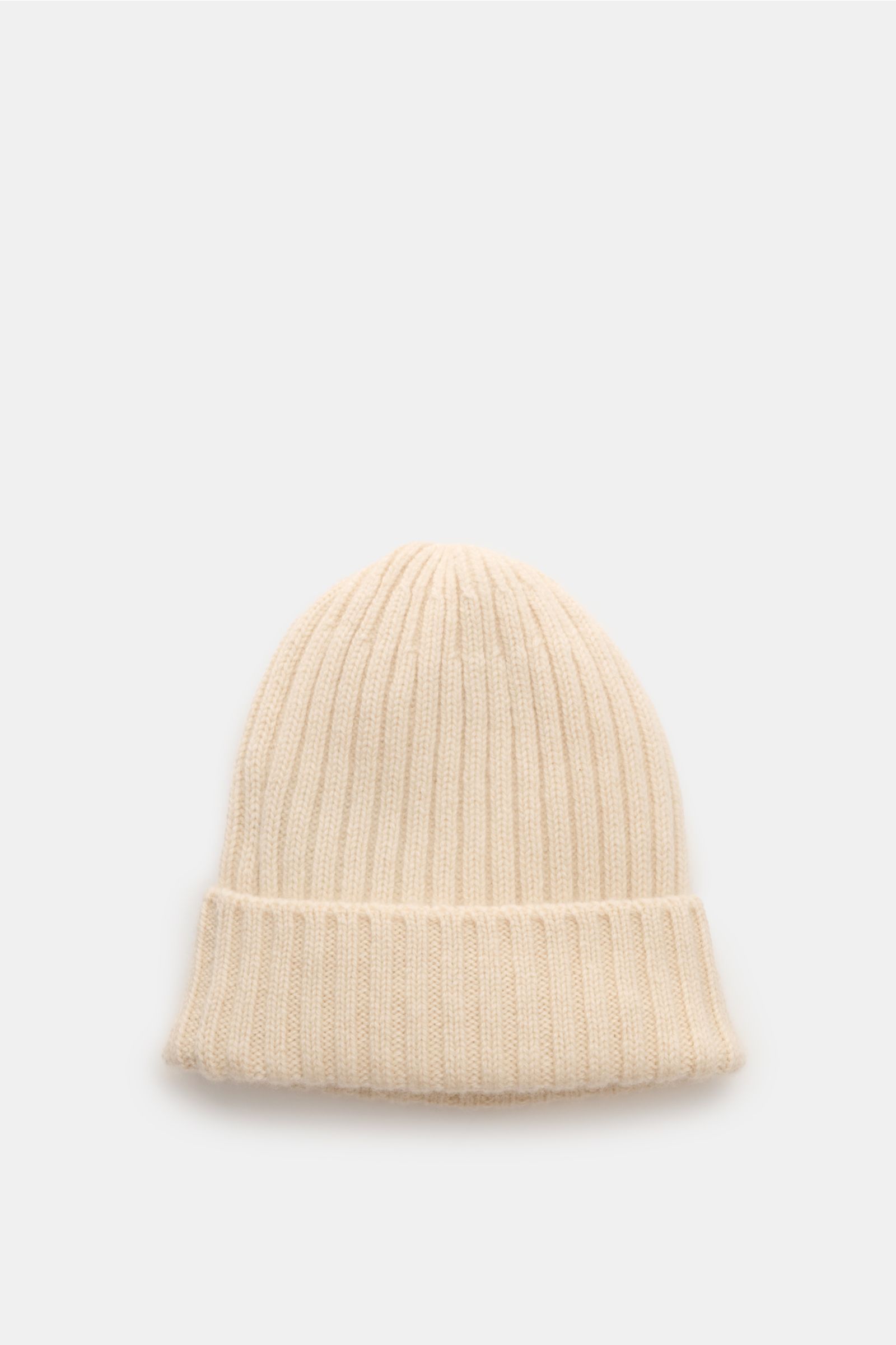 Fedeli Cashmere Mütze creme, von oben fotografiert, breiter Rippstrick, mittelfeines Strickbild, variabler Umschlag, weicher Griff, reiner Cashmere.
