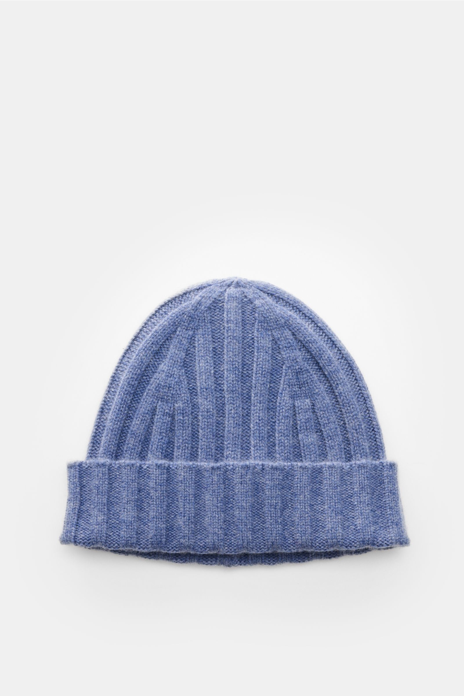 Top-down view of von Braun Cashmere beanie blue mottled, a soft, pure Mongolian cashmere knit with classic rib pattern and small turn-up. 

Description: Whether worn with a classic winter coat or a highly functional down jacket, this soft VON BRAUN knitte