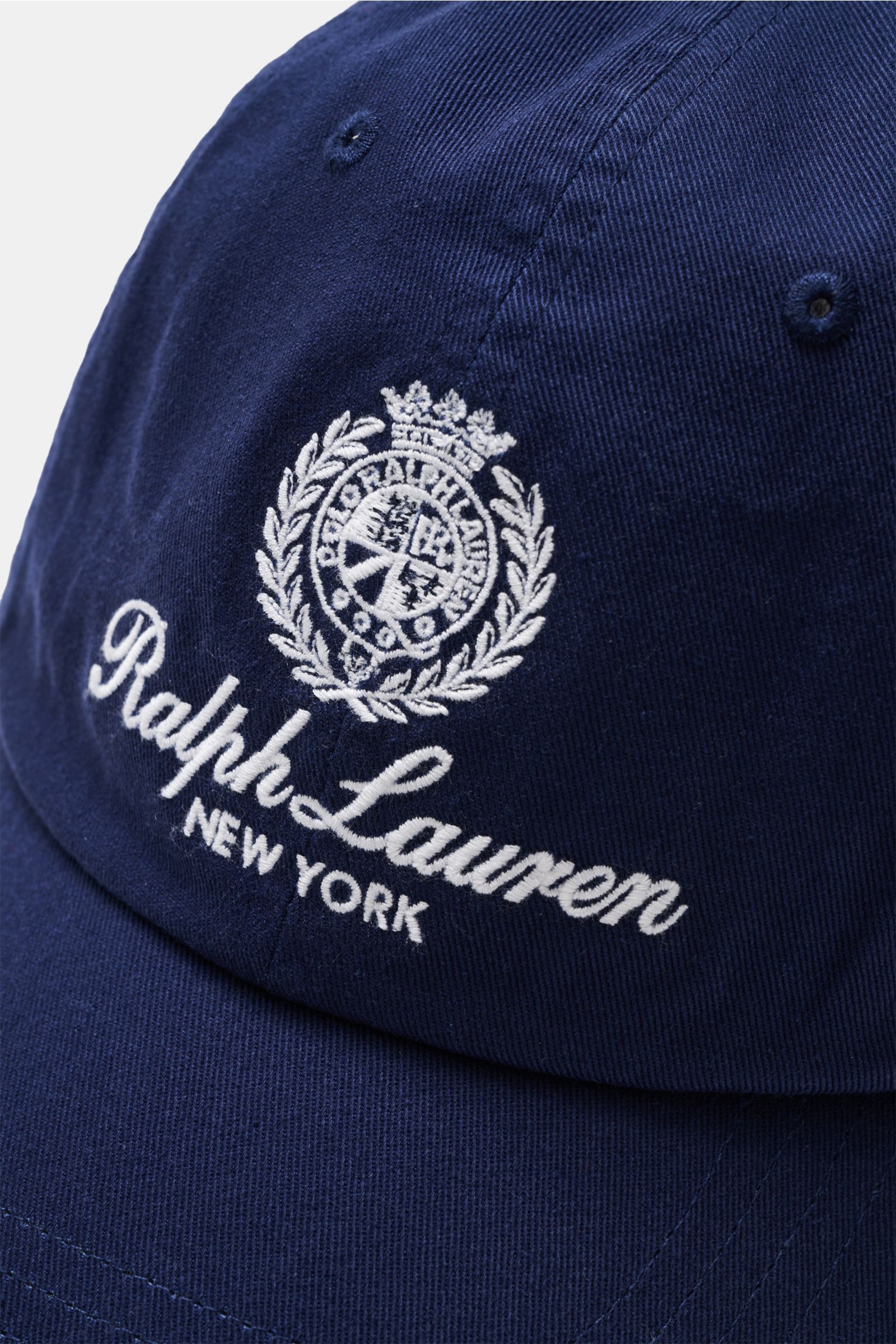 Polo Ralph Lauren Baseball-Cap navy aus reiner Baumwolle, Nahaufnahme von vorne oben, sechs-Panel-Design, Stickerei, verstellbarer Verschluss, maritimer Twist.