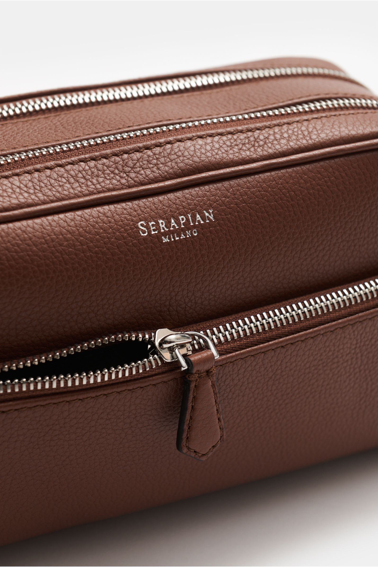 Serapian Necessaire braun