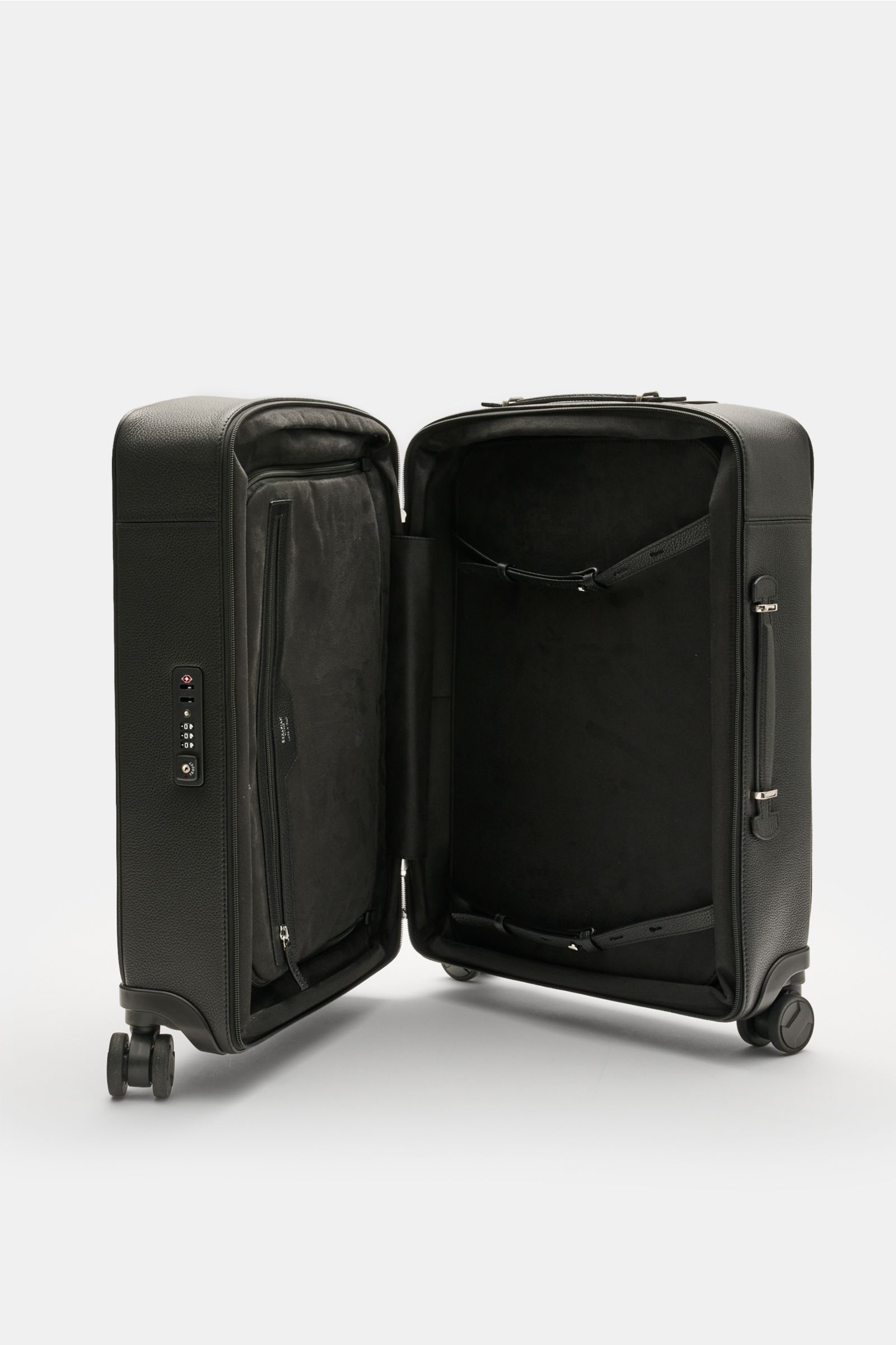 Serapian Leder Trolley schwarz offen von vorne, markant genarbtes Leder, silberfarbene Hardware, TSA-Schloss, robust, Alcantara-Innenfutter.