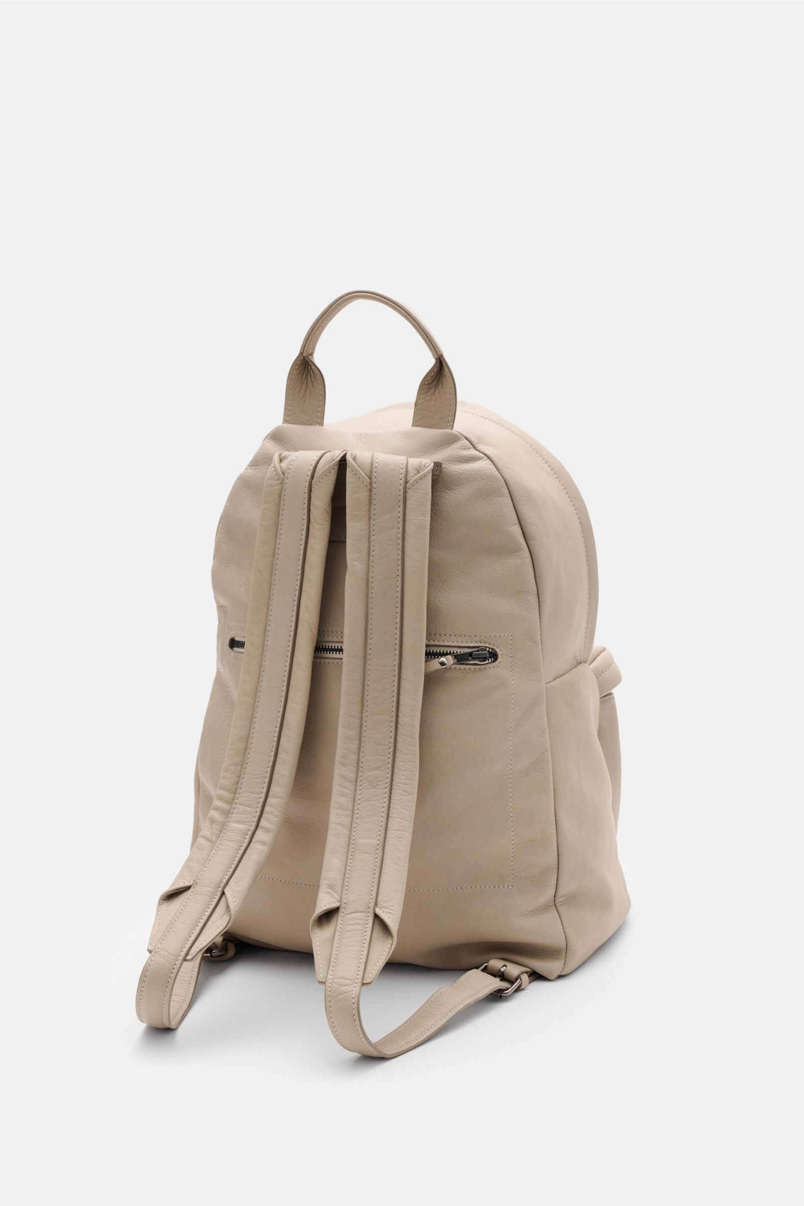 Beige 04651/ A trip in a bag Rucksack 'Oyster Back Pack' navy shown from back with padded shoulder straps, zipper pocket, and carry handle. Unkompliziert und stilvoll transportieren Sie Ihre Habseligkeiten in dem Rucksack 'Oyster Back Pack' von 04651/ 