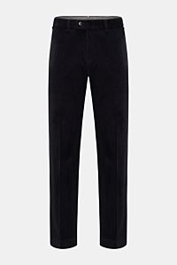 Front view of Hiltl Corduroy trousers 'Parma' navy made of velvety pure cotton corduroy with regular fit, straight cut, zip, waist button, French pockets, and narrow jetted back pocket with button. Modern trousers by HILTL: The model 'Parma' is made of ve