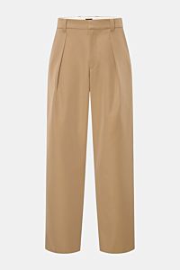 A.P.C. Hose 'Renato' camel shown from the front, featuring a tapered fit, high waist, zip fly, button, simple pleat, French pockets, and flap back pocket; made of wool and microfiber with a slightly textured feel, regular thigh width, ankle length, and sl