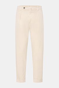 Berwich Chino 'Chiaia' creme, knöchellang, schmal zulaufend, Tapered Fit aus leicht elastischer Baumwolle, Frontansicht mit Bundknöpfen.