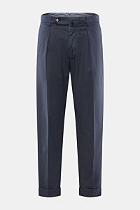 Front view of Berwich Trousers 'Chiaia' navy, lightweight cotton and lyocell blend with tapered fit, single pleat, zip and waist buttons, side and hip pockets, and fixed hem turn-up. Relaxed style for warmer months.  
Relaxed style for the warmer month
