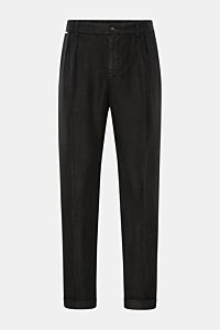 Front view of 04651/ A trip in a bag Linen jogger pants 'Linen Pants' black, pure linen fabric with tapered, short regular fit. Perfect for warm days: These linen jogger pants by 04651/ A TRIP IN A BAG are the ideal summer essential – for travel or for th