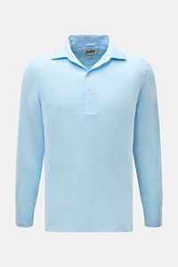 MC2 Saint Barth Popover-Leinenhemd 'Raphael' Haifisch-Kragen hellblau, frontale Nahaufnahme, reines Leinen, leichte Qualität, französische Knopfleiste.