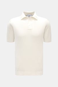 Lardini Kurzarm-Strickpolo offwhite in Slim Fit, reine Baumwolle, feines Piqué, Polokragen, Drei-Knopf-Leiste, flexible Rippbündchen, frontal fotografiert.