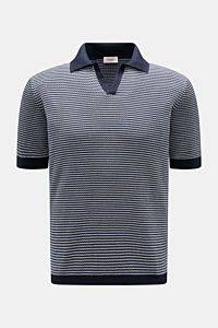 Agnona Kurzarm-Strickpolo navy/rauchblau/hellgrau gestreift, frontale Nahaufnahme, Regular Fit, Baumwolle-Leinen-Seide-Mix, feines Strukturstrick mit Polokragen und Rippbündchen.