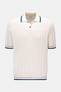 FTC Cashmere Kurzarm-Strickpolo creme in Frontansicht, reiner Cashmere, breites Rippstrick-Design, farblich abgesetzte Streifen an Kragen, Bündchen und Bund.