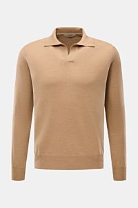 Front view of Aurélien Strickpolo 'Cashwool' sand, a slim fit knit polo in pure merino wool with a soft touch, fine knit texture, classic collar, open placket, and comfortable ribbed cuffs. 

Description: Frühlings-Essential: Das Strickpolo von AURÉLIE