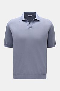 04651/ A trip in a bag Kurzarm-Strickpolo 'Johnny' lavendel, frontal, reine Baumwolle, weicher Griff, feines Strickbild, Regular Fit, Polokragen, Rippbündchen.