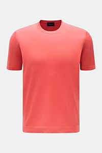 Front view of Drumohr T-shirt light red made of fine knit pure cotton, featuring a regular fit and crew neck design.

A basic with maximum comfort: This elegant T-shirt by DRUMOHR made of cotton in a comfortable fine knit is an must-have essential for 
