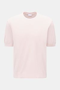 Front view of 04651/ A trip in a bag Kurzarmpullover 'Pima Cotton' rosé, a slim fit short sleeve pullover made from pure Pima cotton with soft touch, fine knit, round neckline, and flexible rib cuffs. Aus feiner Pima-Baumwolle gefertigt, lässt Sie der 
