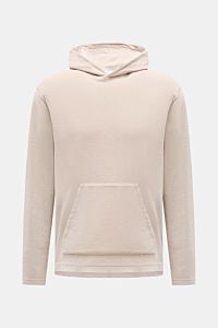 Front view of 04651/ A trip in a bag Terry hooded jumper 'Terry' beige made of pure cotton terry with a practical hood and kangaroo pocket.

Comfort and coolness with summery nonchalance: The hooded jumper 'Terry' by 04651/ A TRIP IN A BAG made of pure