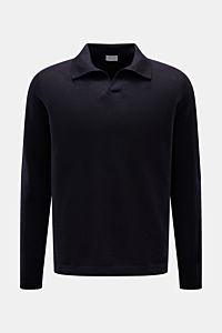 Alt tag (125 characters max):  
Front view of 04651/ A trip in a bag Knit polo 'Johnny' navy in fine knit pure wool with narrow collar and ribbed bands.

Additional description:  
Stylish comfort: This knit polo by 04651/ A TRIP IN A BAG in comfortable