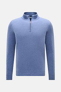 von Braun Cashmere Troyer blau meliert, frontal fotografiert, Slim Fit, feines Strickbild, reiner Cashmere aus Mongolei, Troyerkragen mit Zipper, weicher Griff, flexible Rippbündchen.