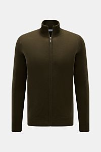 von Braun Cashmere Strickjacke dark olive, frontal fotografiert, Slim Fit, Stehkragen, Reißverschluss, weicher Griff, feines Strickbild, reine Cashmerequalität, komfortable Rippbündchen, luxuriöses Basic für kalte Tage.