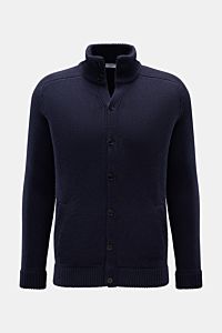 von Braun Cashmere Cardigan navy in Frontansicht, Slim Fit mit Stehkragen, durchgehender Knopfleiste, schräge Leistentaschen, Halbraglan-Ärmel, Rippbündchen, aus reinem mongolischem Cashmere, weicher Griff, mittelfeines Strickbild.