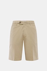 Briglia 1949 Shorts 'Garda' sand, frontale Nahaufnahme, elastische Baumwolle, Twill, Regular Fit, Reißverschluss, Bundknopf, Taschen Details.
