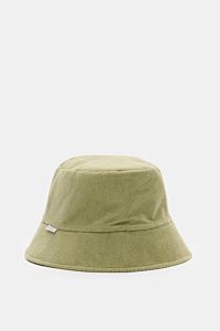 Vorderansicht des 04651/ A trip in a bag Wende-Frottee Bucket Hat salbei aus elastischem Baumwoll-Frottee mit schmaler Krempe und kleinem Weblabel.