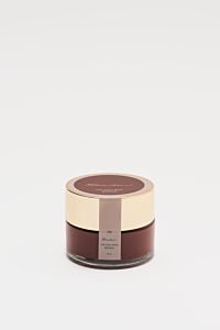 Santoni Schuhcreme braun 50 ml shown from a slightly elevated front view, in a brown glass jar with a gold lid and label. Unverzichtbares Utensil für die handgearbeiteten Meisterwerke von SANTONI: Perfekt auf den Schuh abgestimmt, bewirken die Inhaltss