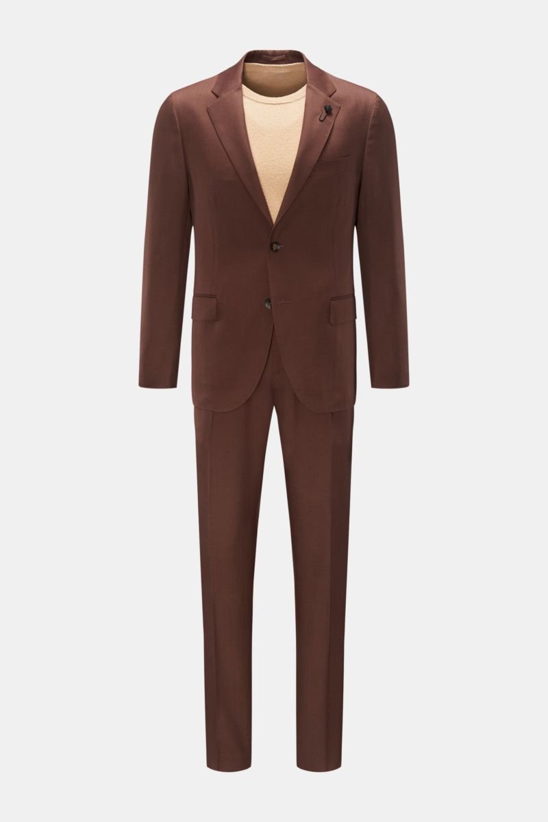 Suit brown