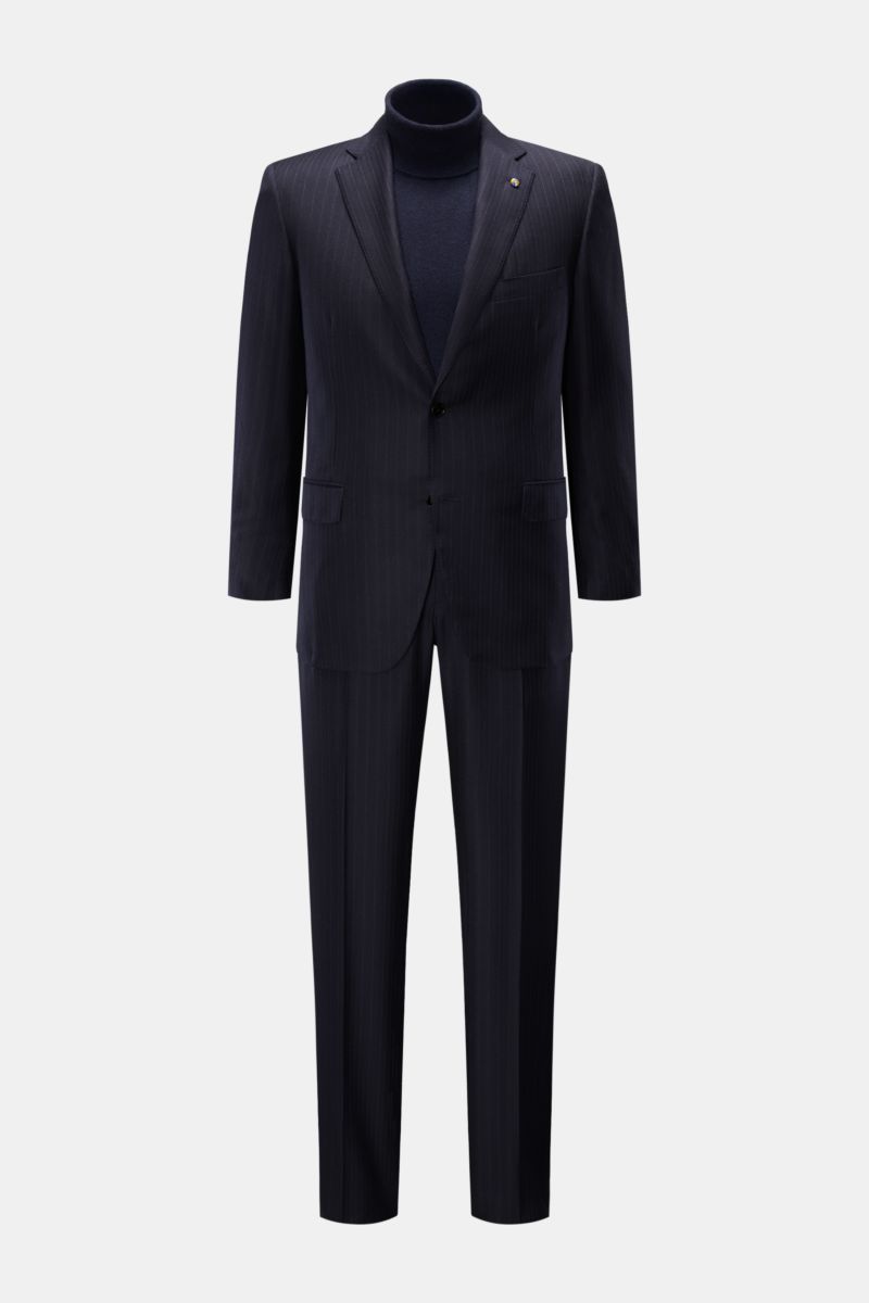Front view of Belvest Anzug dark navy/dunkelblau kariert slim fit suit with tonal Glencheck, wool, silk, and linen mix, featuring a tailored two-button jacket and straight-cut trousers.