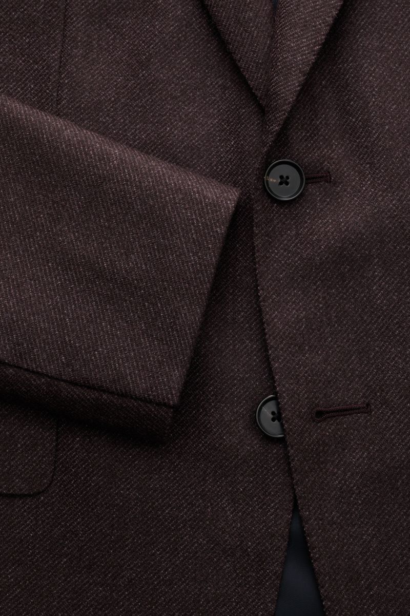 Caruso Sakko 'Aida' dunkelbraun meliert aus reiner Wolle, Slim Fit, Zwei-Knopf-Stil, fallendes Revers, Nahaufnahme Vorderseite mit Ärmeln.