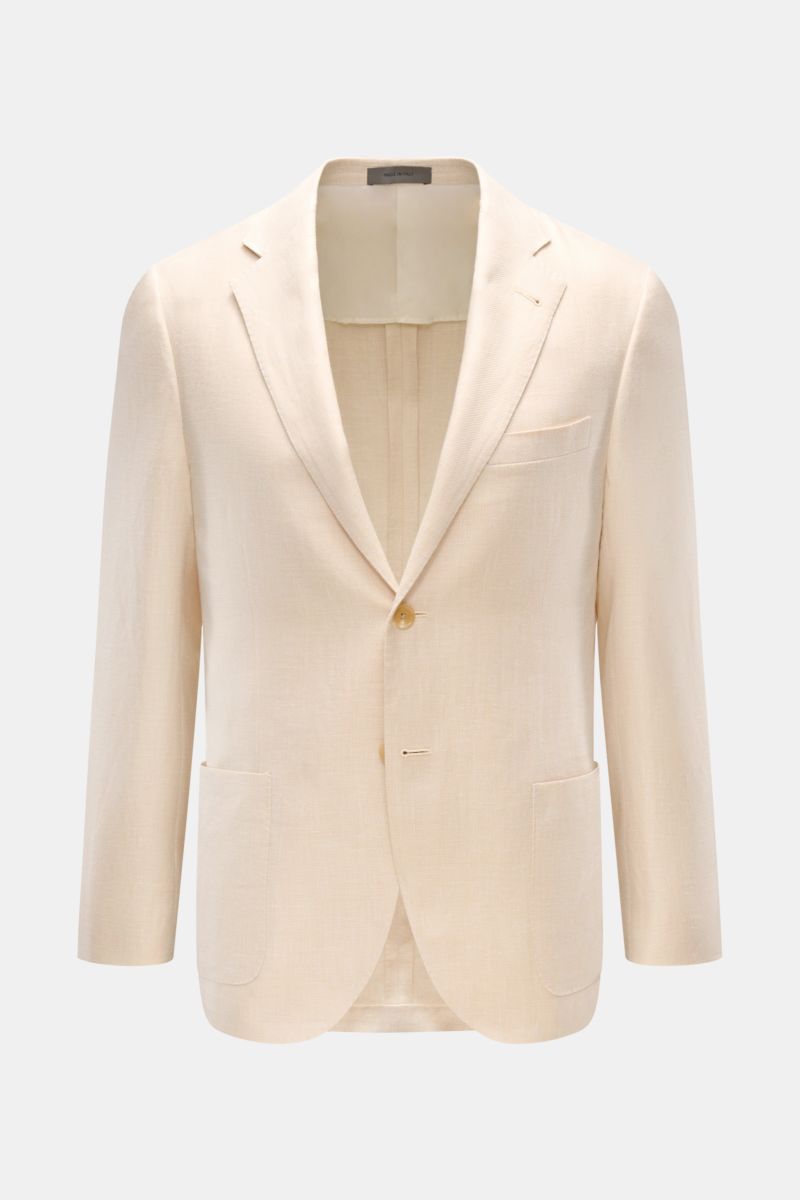 Corneliani Sakko creme front view in slim fit, made of light lyocell and linen with soft touch, two-button closure, notch lapels, chest pocket, patch hip pockets. Formvollendeter Stil von CORNELIANI: mit optimalem Fit aus italienischer Meisterhand wurde d