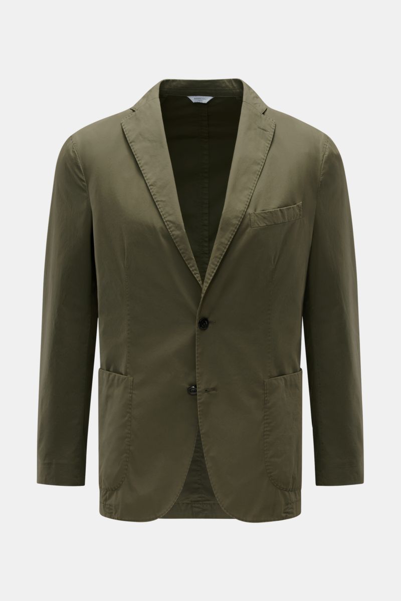 Boglioli Sakko 'K. Jacket' oliv, frontale Ansicht, leichtes Baumwollgewebe, Slim Fit, tailliert, Unconstructed Design, zwei Knöpfe, Brust- und Hüfttaschen, Kissing Buttons, Seitenschlitze.