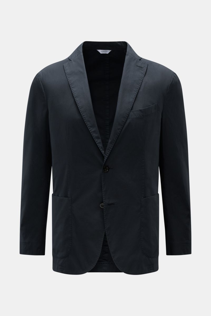 Boglioli Sakko 'K. Jacket' navy, frontale Nahaufnahme, leichtes Baumwollgewebe, Stretch, Slim Fit, zwei Knöpfe, fallendes Revers, Brust- und Hüfttaschen, Unconstructed Design.