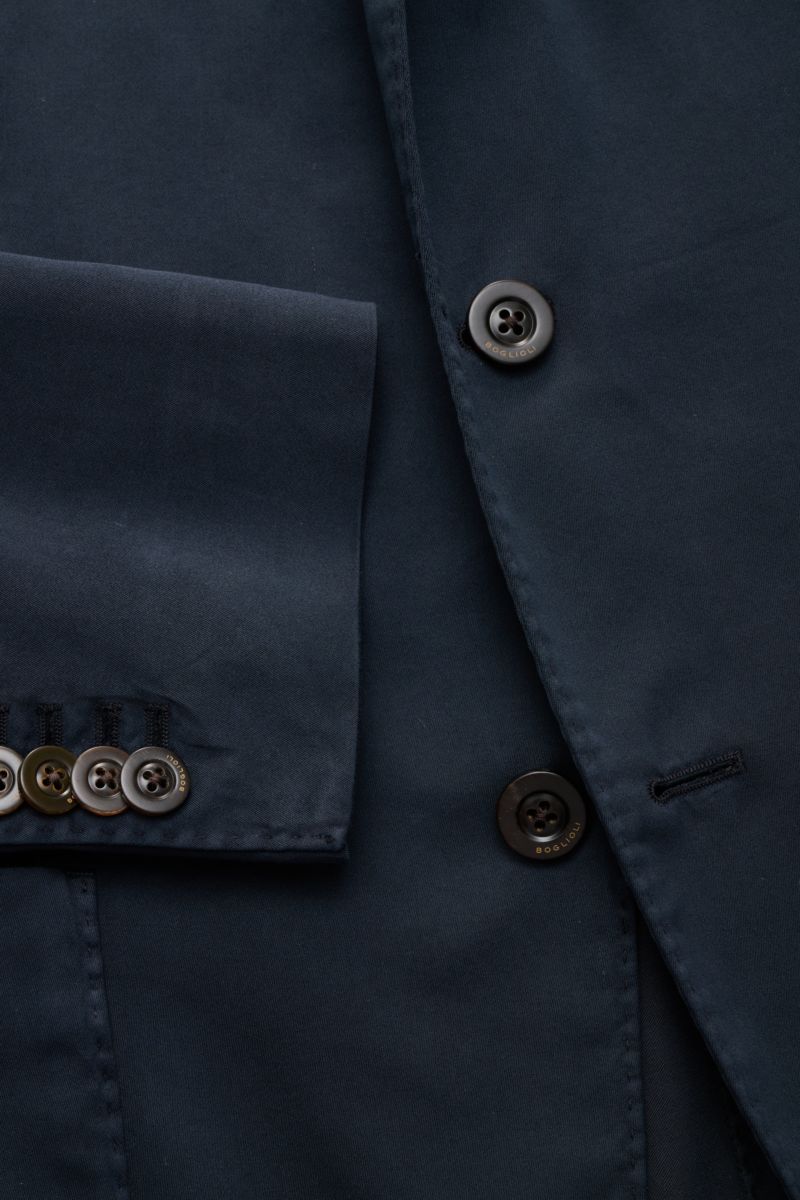 Boglioli Sakko 'K. Jacket' navy aus Baumwolle-Lyocell-Cashmere, Slim Fit, tailliert, Unconstructed, mit Knöpfen, Brust- und Hüfttaschen, Detailaufnahme.