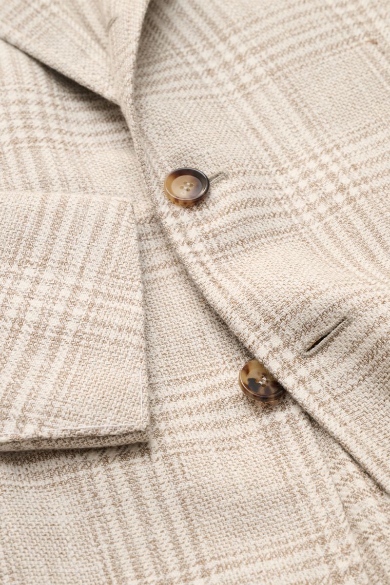 Nahaufnahme des Stile Latino Sakkos 'Vincenzo' braun/creme kariert aus Baumwolle, Wolle und Leinen, Slim Fit, Glencheck, Drei-Knopf-Stil.