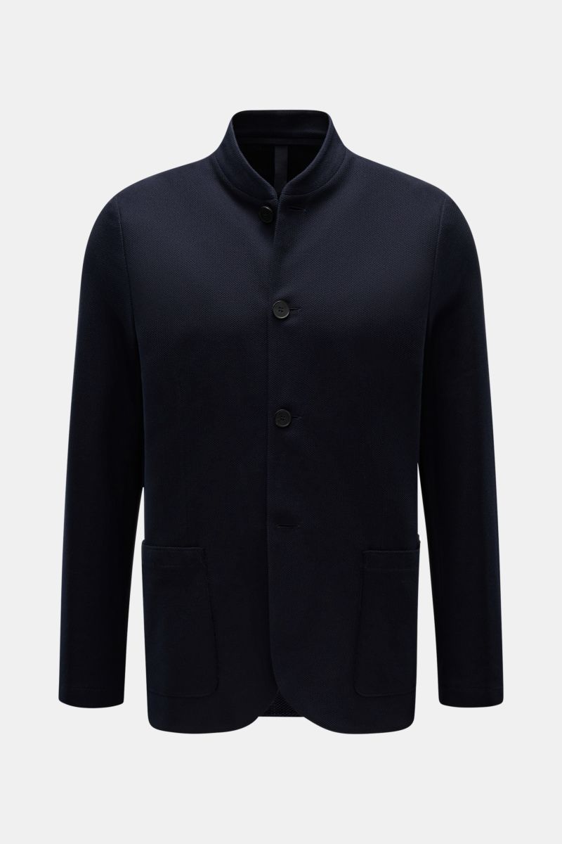 Front view of Harris Wharf London Knit blazer navy in pure piqué cotton with slim standing collar, open edge finish, and patch hip pockets.

Description: HARRIS WHARF LONDON has chosen a high-quality cloth from Loro Piana for this relaxed knit blazer. 
