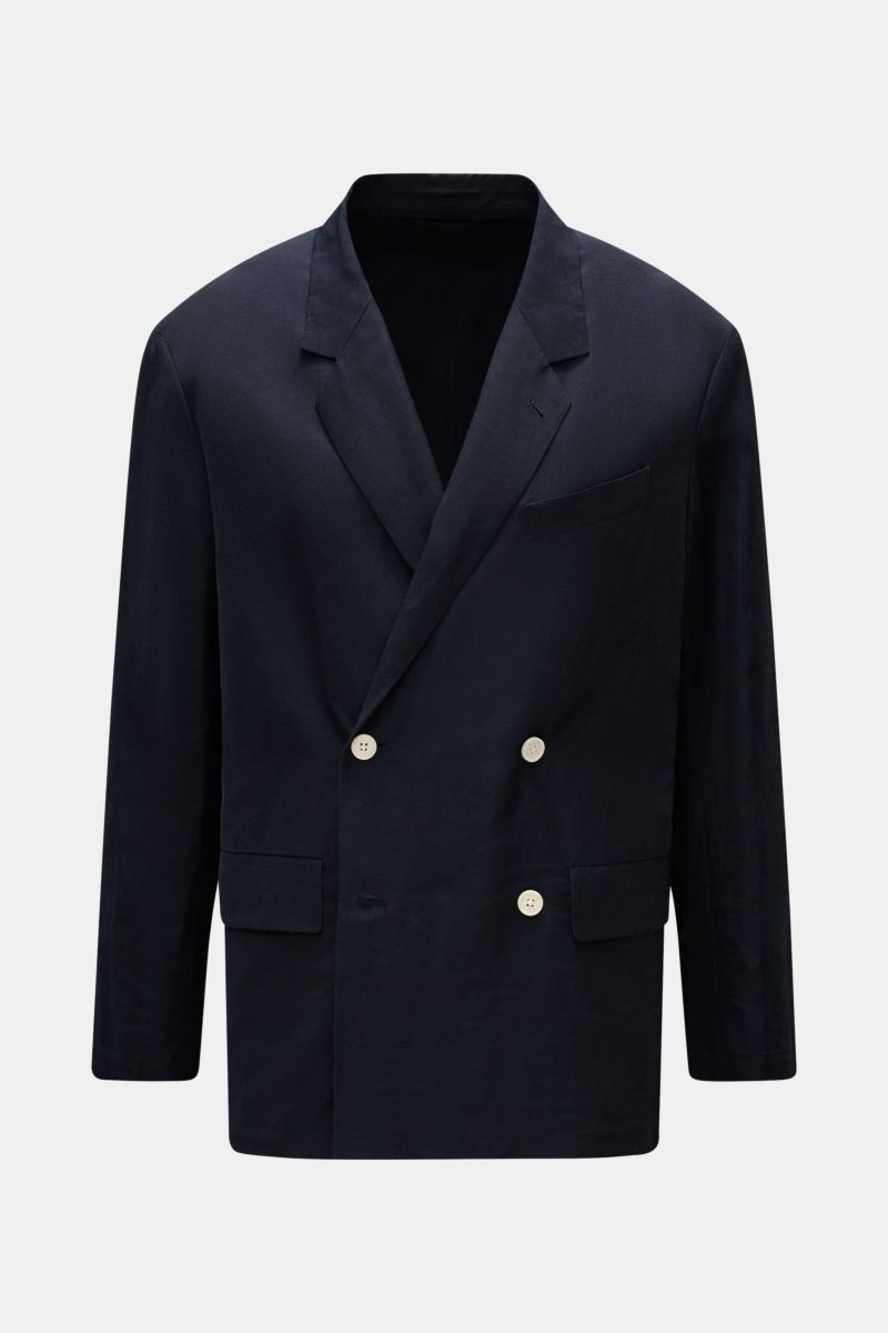 Emporio Armani Smart-casual jacket dark navy shown from the front, lightweight viscose-linen blend with a subtle shine, oversized fit, two-button style, step lapel, classic breast pocket, hip flap pockets, and buttoned cuffs, defined by relaxed elegance a