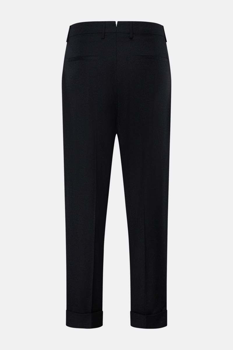 Berwich Wool trousers 'Chiaia' dark navy shown from the back, ankle-length with fixed hem turn-up, side and hip pockets, simple pleats, tapered fit, pure virgin wool. The wool trousers 'Chiaia' by BERWICH give expression to traditional Italian tailorin