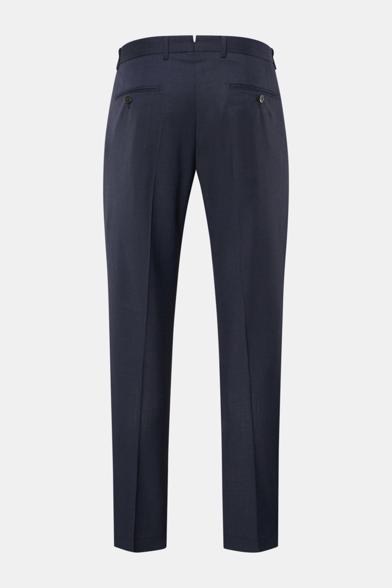 Rear view of Windsor Wool trousers 'Peso' navy mottled, pure virgin wool, regular fit with tapered cut, zip, waist buttons, French and jetted back pockets with buttons.

For a confident look: The model 'Peso' in the finest virgin wool by WINDSOR is a w