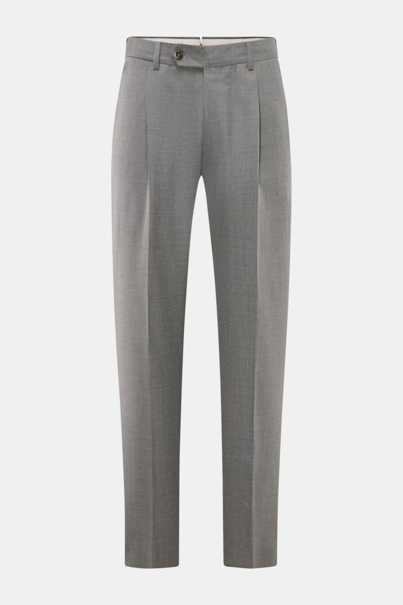 Front view of PT Torino Wool trousers 'Union Fit' grey mottled in lightweight virgin wool and silk blend fabric with smooth feel.

The 'Union Fit' from trouser specialists PT TORINO is the perfect choice for the coming season. The lightweight fabric – 