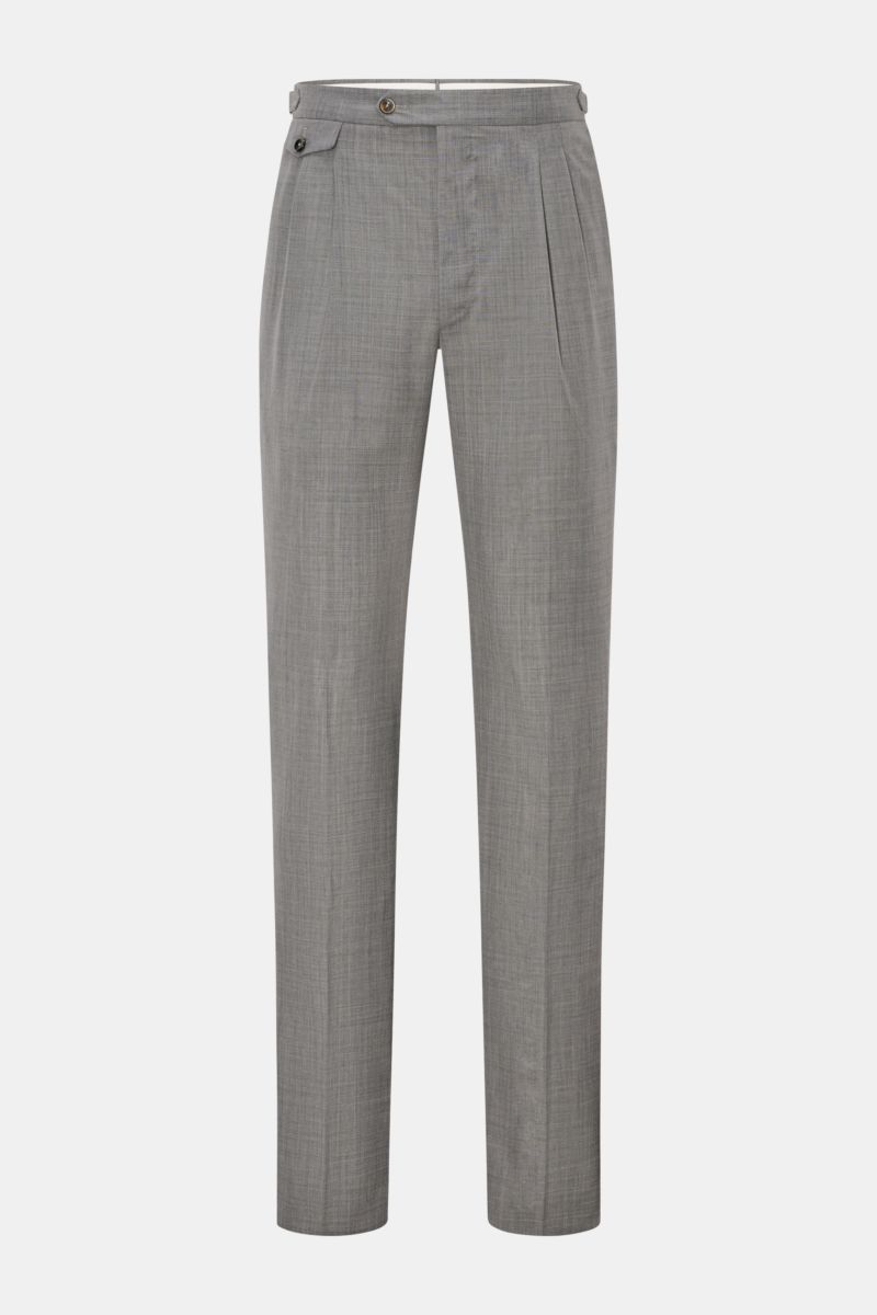 Front view of PT Torino Wool trousers 'Gentleman Fit' grey mottled, made of pure Super 130'S virgin wool with slim, tapered cut and double pleats. 

Description: For the exclusive trousers 'Gentleman Fit', PT TORINO has chosen virgin wool in lightweight S