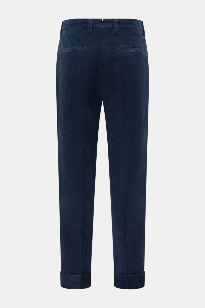 Berwich Cotton trousers 'Chiaia' navy shown from the back, soft cotton flannel, slightly elasticated fabric, very soft feel, tapered fit, regular thigh width, ankle length, very tapered cut, zip and waist buttons, extended buttoned tab, simple pleats, poc