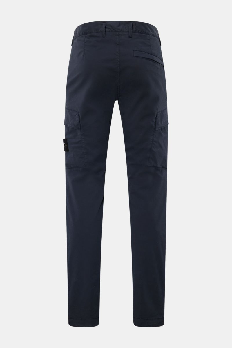 Stone Island Cargohose navy, Rückansicht, slim fit Baumwoll-Twill mit elastischer Qualität, Cargo- und französische Taschen, Kompass-Badge.