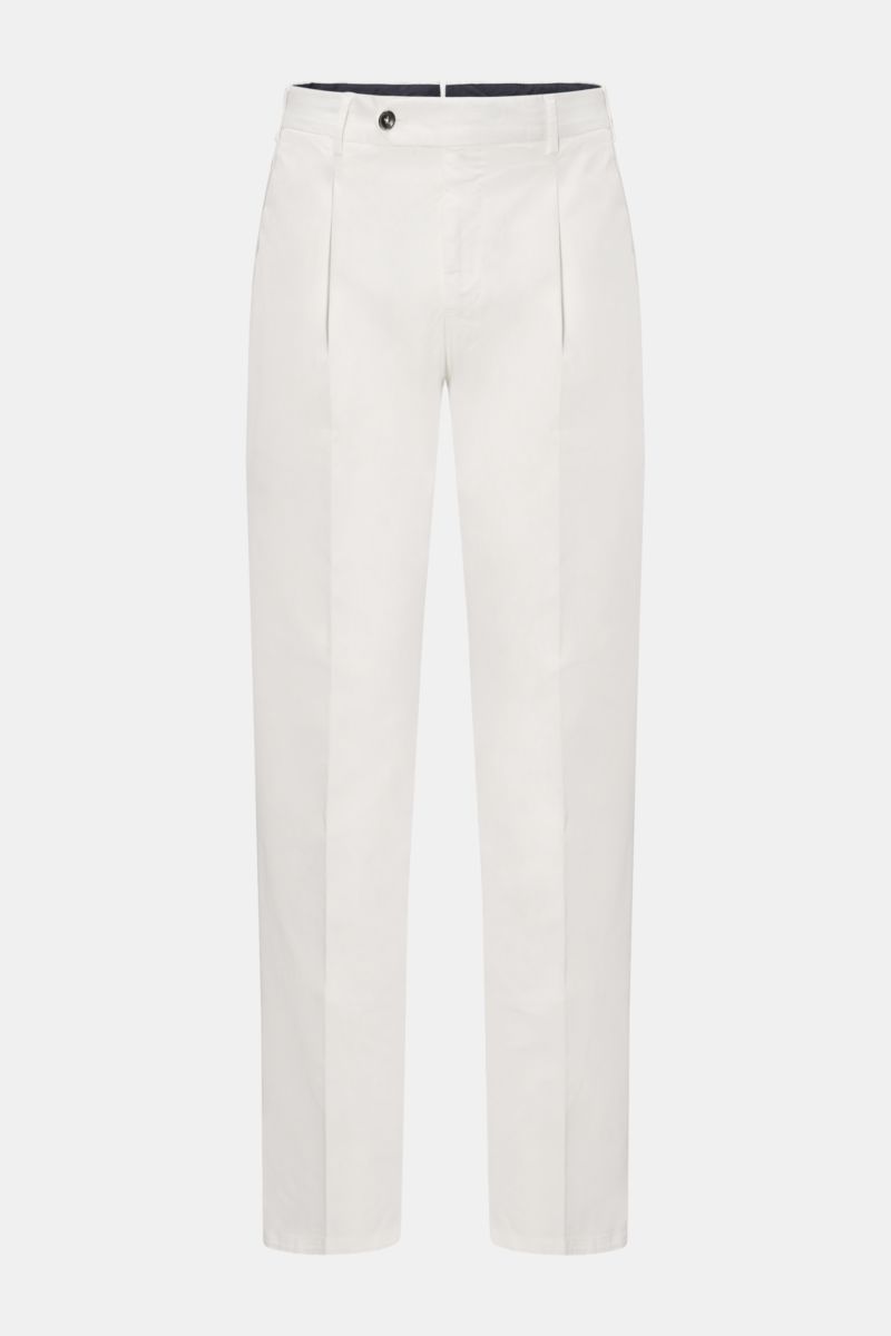 Front view of PT Torino Chinos 'Union Fit' cream in classic cotton twill with slight stretch, soft feel, tapered cut, pleats, French pockets, and buttoned back pockets. 

For these chinos, PT TORINO has chosen classic cotton twill in fine fabric enhanced 