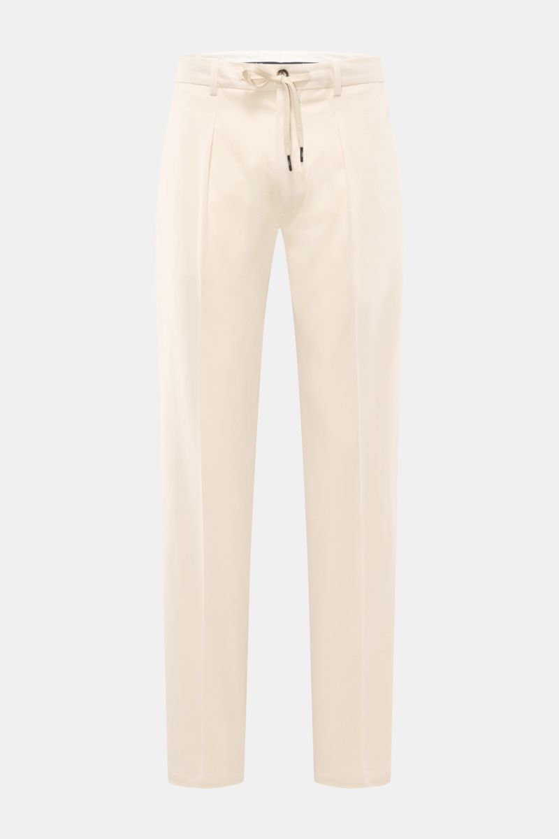 Circolo 1901 Jersey-Jogpants 'Premium Piquet' creme, frontal fotografiert, Regular Fit aus elastischem Piqué-Jersey mit Tunnelzug, Reißverschluss, Taschen und Logo-Print.